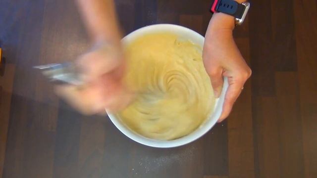 Лимонный кекс с сушеной клюквой и лимонной глазурью смотреть онлайн