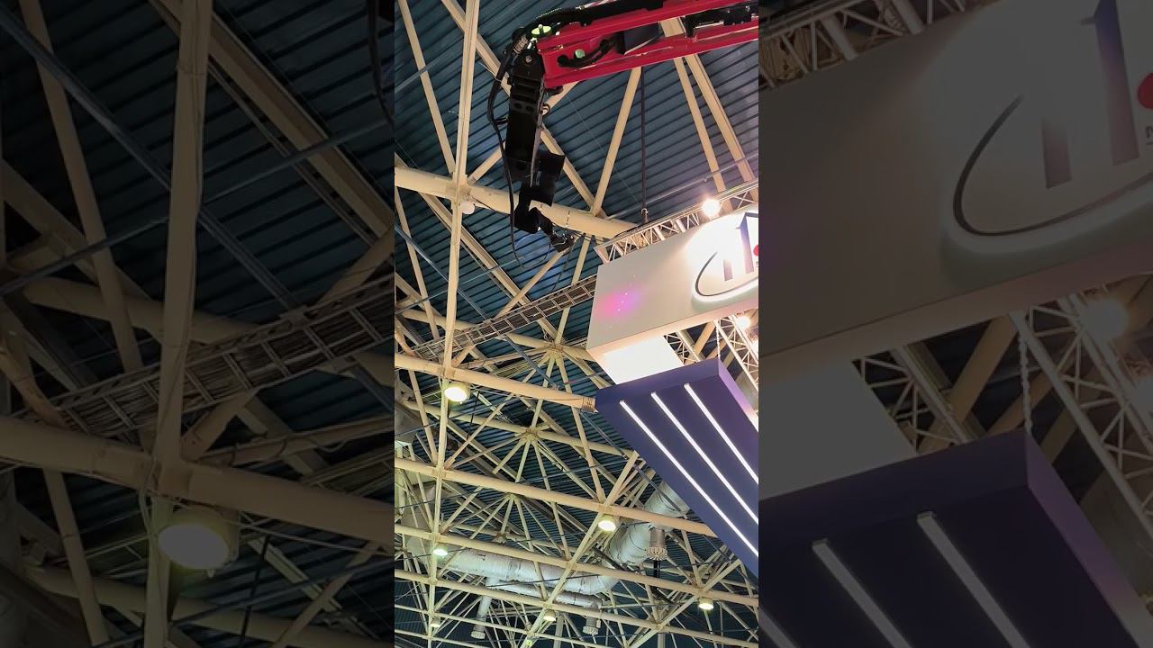 Робот для высотных работ / Выставка «Металлообработка-2024» смотреть онлайн