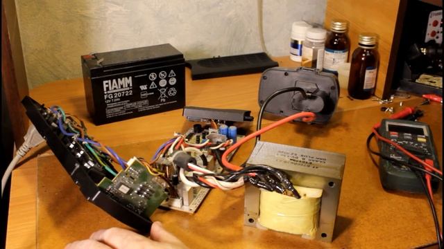 Eaton 5110. Источник бесперебойного питания.