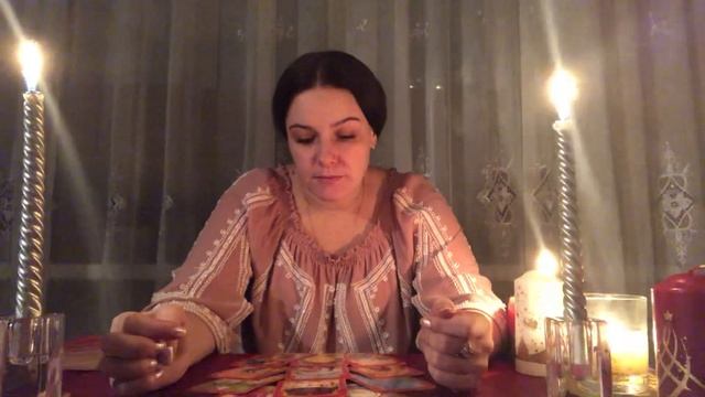 Таро расклад на 4 короля Есть ли у него соперники ? Кто они, могут ли быть соперниками его друзья? смотреть онлайн