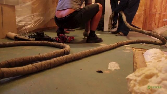 Утепление полов в доме заливочным утеплитем Экотермикс смотреть онлайн
