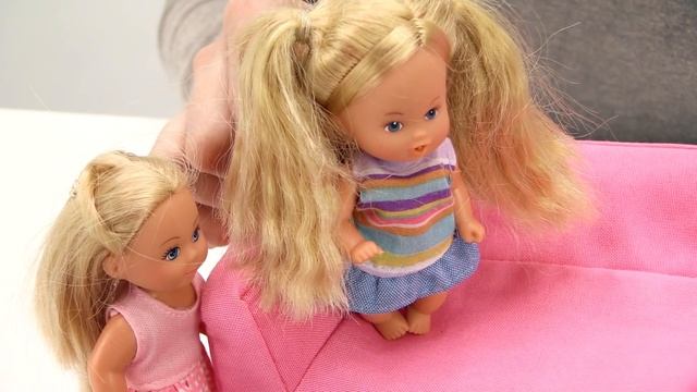 Игры для девочек: Штеффи и сюрприз на новый год смотреть онлайн