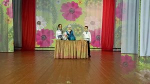 Пирог дружбы. Сценка детской театральной группы "Радуга" ко Дню народного единства.