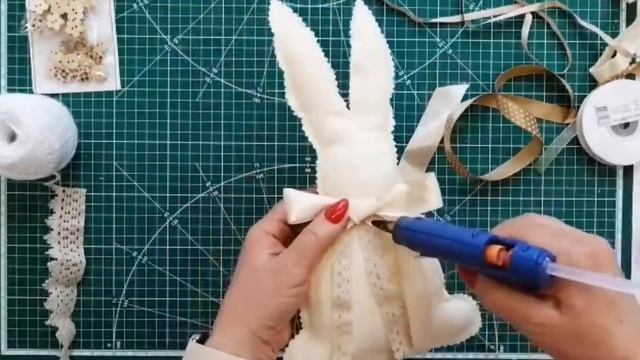 DIY Поделки к Пасхе!/ Пасхальный зайчик — ПАНО/ ДЕКОР СВОИМИ РУКАМИ. смотреть онлайн