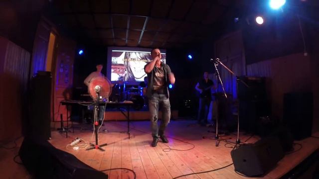 Bon Jovi - It's my life on Live Rock'n'Roll Karaoke смотреть онлайн