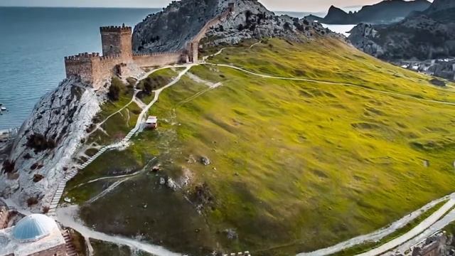 С Днём Конституции! смотреть онлайн