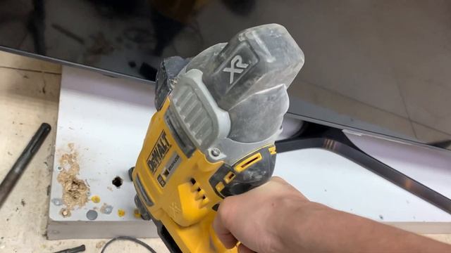 Dewalt пистолет смотреть онлайн