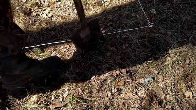 Землянка у реки #1. Моя версия землянки. Нашел место и начал копать яму. смотреть онлайн