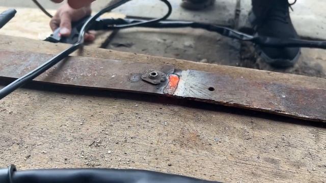 Мини - аппарат для дома!!! Сварочный аппарат полуавтомат JONSER 185QX...тестируем малыша!!! смотреть онлайн