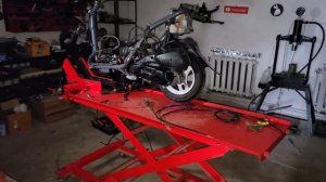 Пропала искра - скутер из старых запчастей Honda Dio