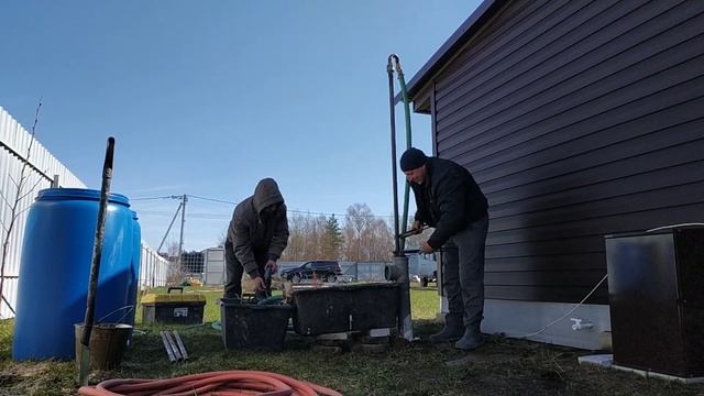 Четыре кольца затянуло плывуном, есть решение - абиссинская скважина. смотреть онлайн