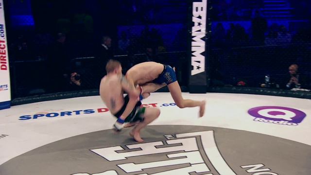 BAMMA Rewind - BAMMA 28: Parke Vs. Redmond смотреть онлайн