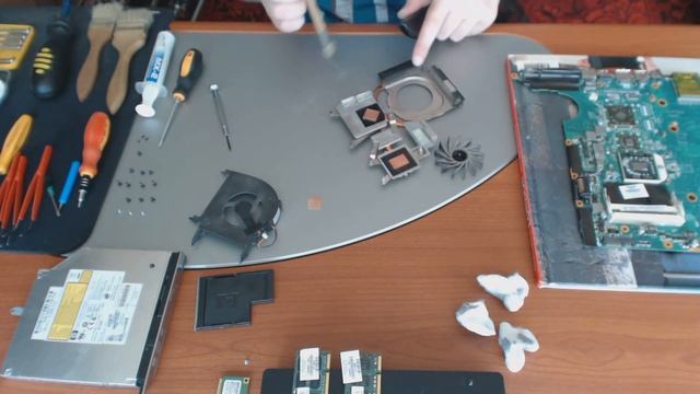 Disassembly HP Pavilion DV6 2135ER VY299EA смотреть онлайн