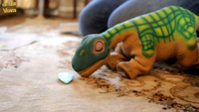 Динозавр PLEO робот ( 1- й день) смотреть онлайн