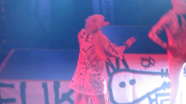 Die Antwoord Fatty Boom Boom live @ Columbiahalle Berlin 2015 Full Song смотреть онлайн