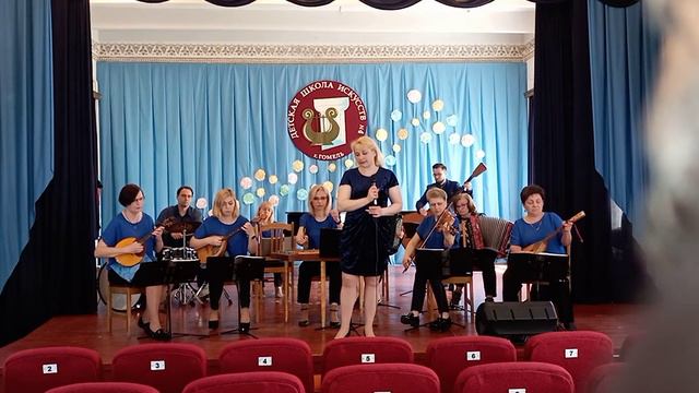 Ансамбль "Натхненне", солистка Елена Царик, верс.1 смотреть онлайн