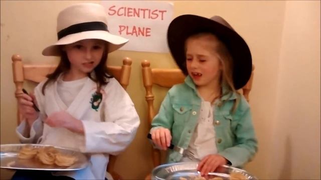 Edna Etna & Violet Vesuvius