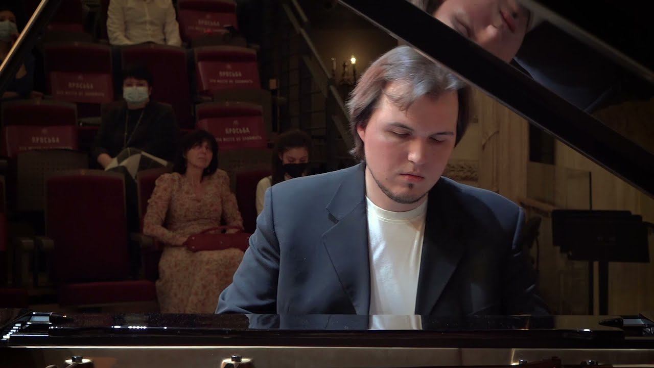 Никита Галактионов. Людвиг Ван Бетховен - Соната №14 "Лунная". Большой театр, Бетховенский зал смотреть онлайн