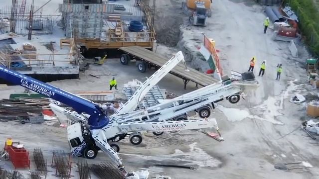 Concrete Pump flips over, looks like a bad set up смотреть онлайн