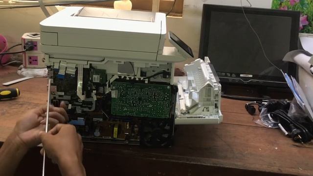 HP Color LaserJet Pro MFP M477fdw-M479 series disassemble scanner unit смотреть онлайн