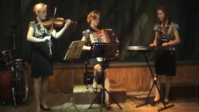 Трио Волшебницы - Парижское танго смотреть онлайн