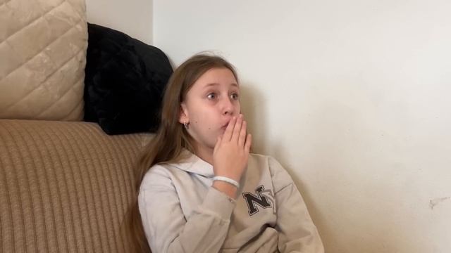 Larisa Postala WEDNESDAY u Stvarnom Životu! - 1 DIO смотреть онлайн