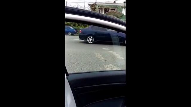 Гаи в Абхазии...Инспектор не знает знаки... смотреть онлайн
