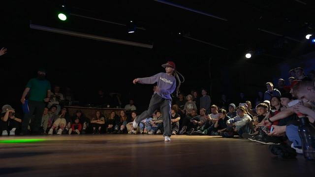 Serpente vs Super Lina | B-Girls 1/8 at #FORMSKILL 2023 смотреть онлайн