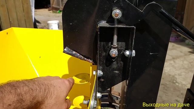 Обзор доработок картофелесажалки для мотоблока и бункера для удобрения. смотреть онлайн