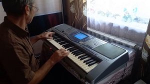 Yamaha psr 1100