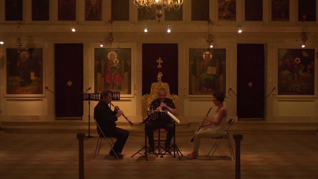 Beethoven Oboe Trio Cdur 1. Allegro смотреть онлайн