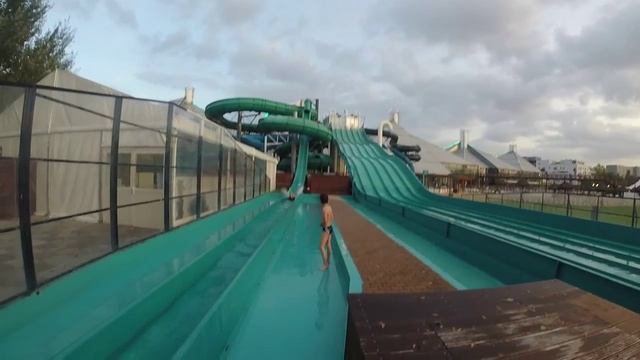 Aquamikaze - Aquaboulevard Paris смотреть онлайн