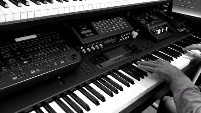 Chi Mai, Ennio Morricone, Piano: Korg 01WProX, Strings: JD800, Rhythm: RA 90. смотреть онлайн