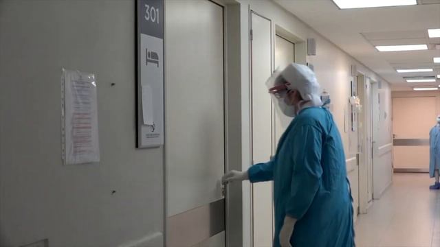 Entrevista al Cardenal Mario Poli смотреть онлайн