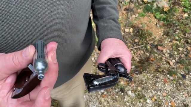 GUN TEST: Umarex Colt Single Action Army CO2 revolver смотреть онлайн
