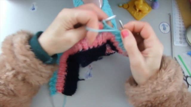 МАСТЕР КЛАСС УРОКИ ВЯЗАНИЯ ЛАЗУРНЫЕ СЛЕДОЧКИ ТАПОЧКИ НА 2 СПИЦАХ УЗОР "SOUTH"! | ХАНИ И АНHА смотреть онлайн