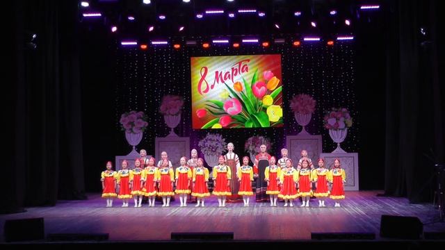 Ансамбль народной песни , танца и музыки "Лазурька" смотреть онлайн