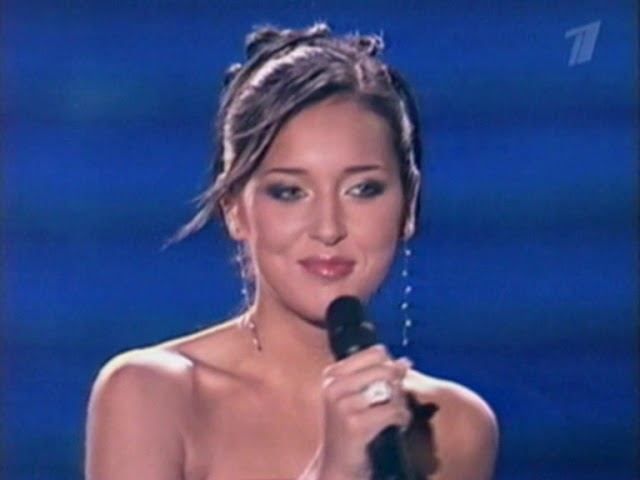 Алсу - "Вчера". Концерт "Локомотив-Чемпион", 2003 смотреть онлайн