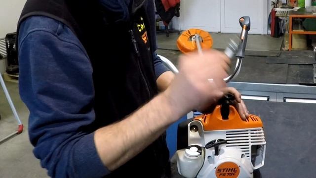 Operațiuni simple - Înlocuire bujie motocoasă STIHL FS 70, FS 38, FS 55, FS 56, FS 89, FS 91, FS 12 смотреть онлайн