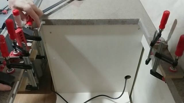 Склейка каменной столешницы на объекте.Bonding stone countertops on site. смотреть онлайн