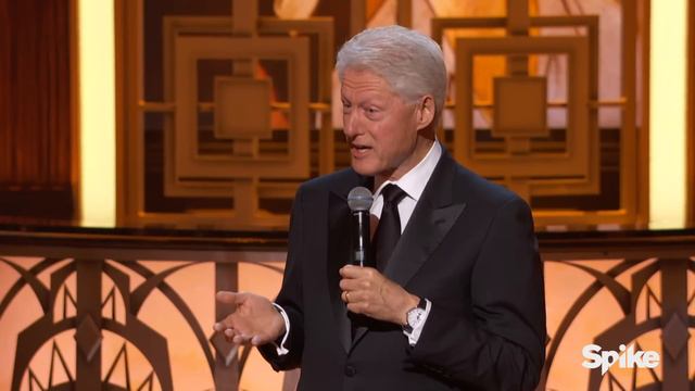 President Bill Clinton Makes a Surprise Appearance | One Night Only: Alec Baldwin смотреть онлайн