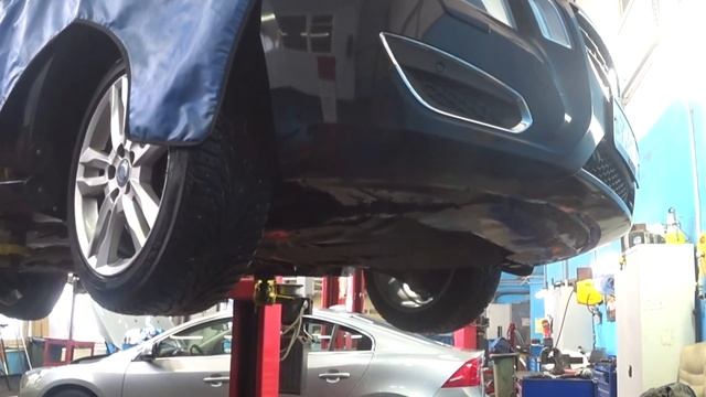 Обзор VOLVO S60 C двигателем от Ford и Volvo | Vollux