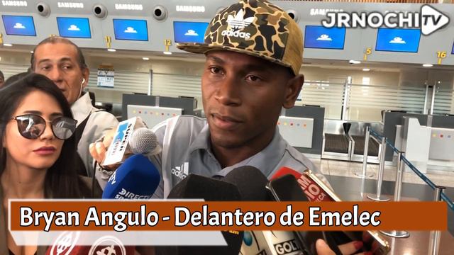Bryan Angulo “Ahora concentrado en Emelec, hasta que se de algo concreto” смотреть онлайн