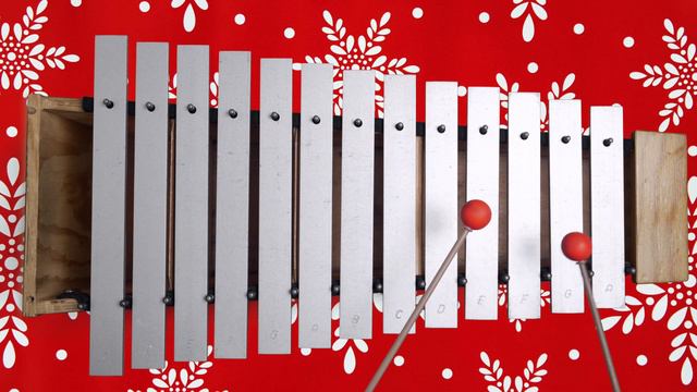 Jingle Bells Metallophone and Xylophone Play Along смотреть онлайн