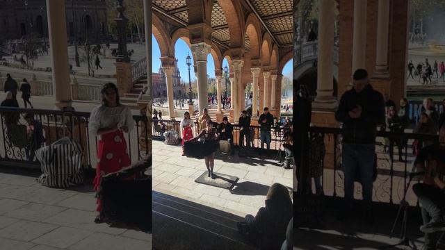 flamenco en la plaza España de sevilla. #sevilla #flamenco #plazaespaña #arte #españa смотреть онлайн