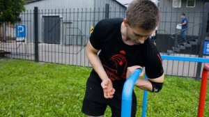 Как сделать выход на 1? Обучалка на выход на одну руку!