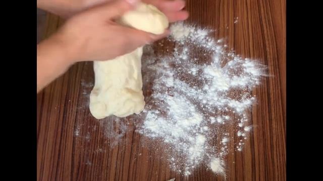 Мягкие, Вкусные, Ароматные Пирожки С Вишней смотреть онлайн