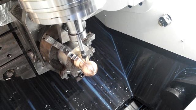 Непрерывная пятиосевая обработка смотреть онлайн