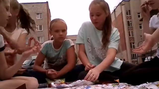 ПОПРОБУЙ НЕ ЗАПИВАТЬ CHALLENGE||| ПОПРОБУЙ НЕ ЗАПИВАТЬ ЧЕЛЛЕНДЖ|||Karina Queen||| смотреть онлайн