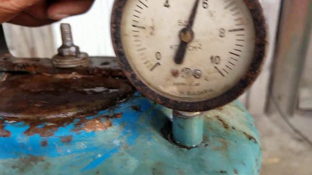 Опрыскиватель + компрессор от холодильника Кропим жука. смотреть онлайн